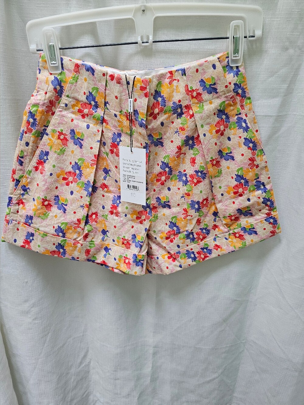NWT Something Navy Floral Bowie High Rise Shorts Cream Multi XS